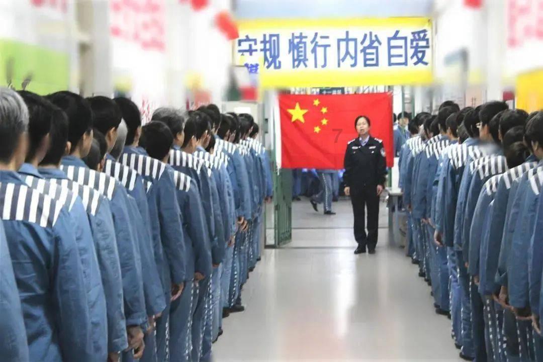 滚动的圆球无敌版